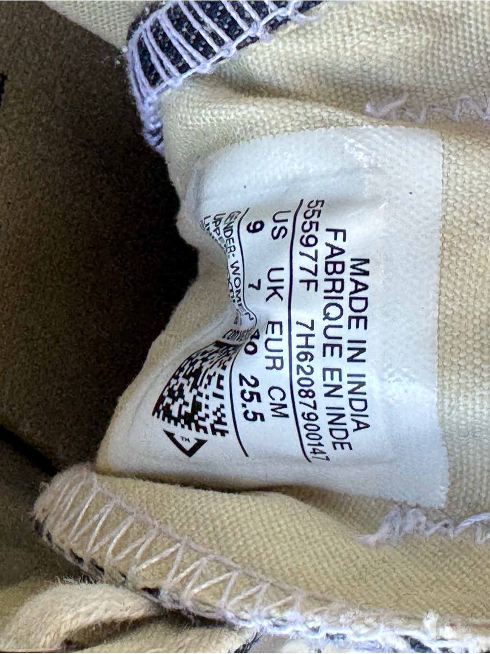 Converse Chuck Taylor All Star Daisy Print Sneakers - Picture 7 of 7